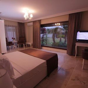 Alacati Cinar Boutique Hotel